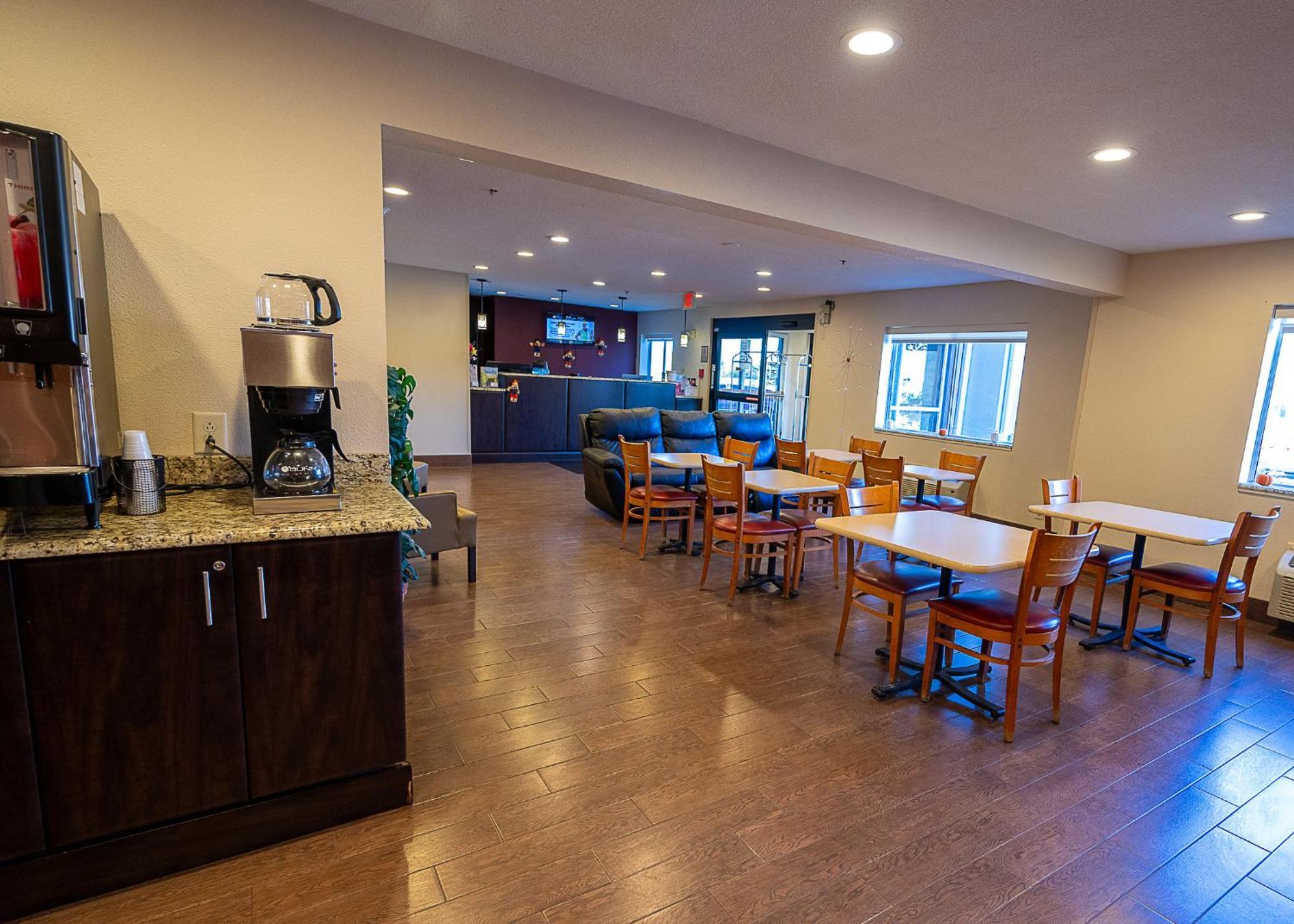 Red Roof Inn & Suites Danville, Il Esterno foto